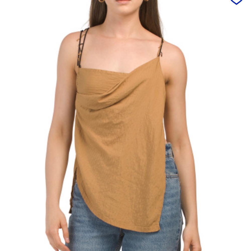 NWT . Zara top